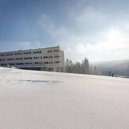 Harnas Dla Doroslych Z Widokiem Na Tatry - Adults Only 4* 부코비나 타트잔스카
