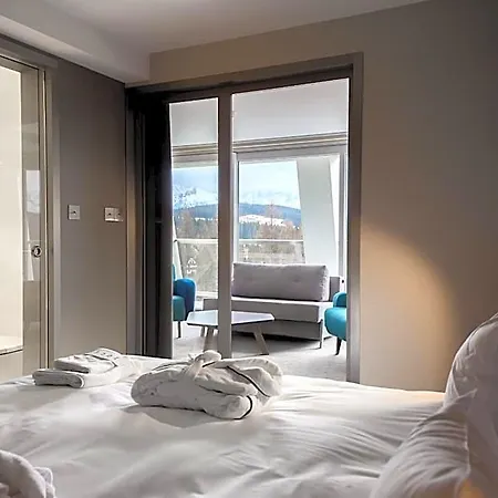Harnas Dla Doroslych Z Widokiem Na Tatry - Adults Only בוקוווינה טטז'אנסקה