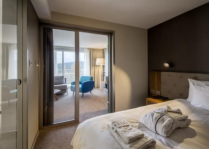 Harnas Dla Doroslych Z Widokiem Na Tatry - Adults Only 4* Bukowina Tatrzańska